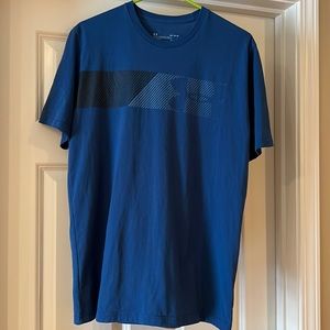 Under Armour Mens short sleeve t-shirt